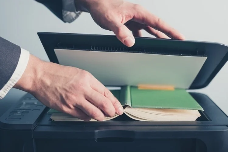 Best Book Scanner: Reviews, Buying Guide and FAQs 2023