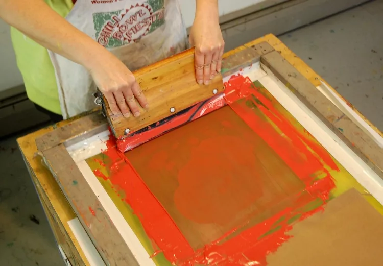 What Silk Screen Printing Means