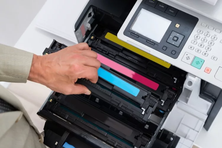 HOW DO LASER PRINTERS WORK?