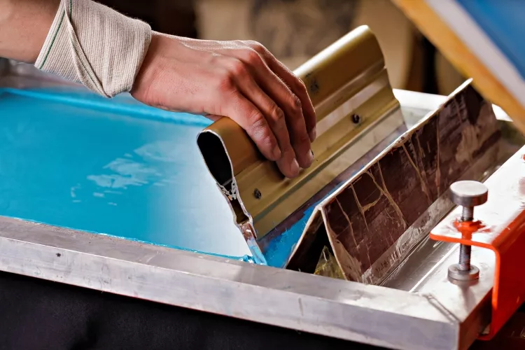 Best Screen Printing Squeegee: Reviews, Buying Guide and FAQs 2023